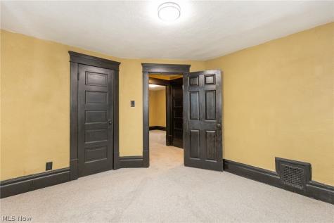 258 Oberlin Court Akron OH 44311