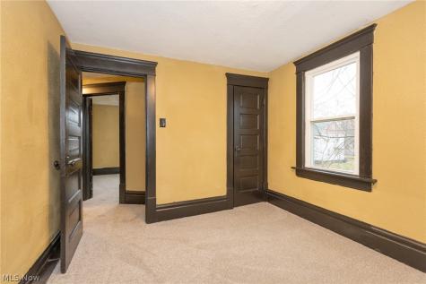 258 Oberlin Court Akron OH 44311