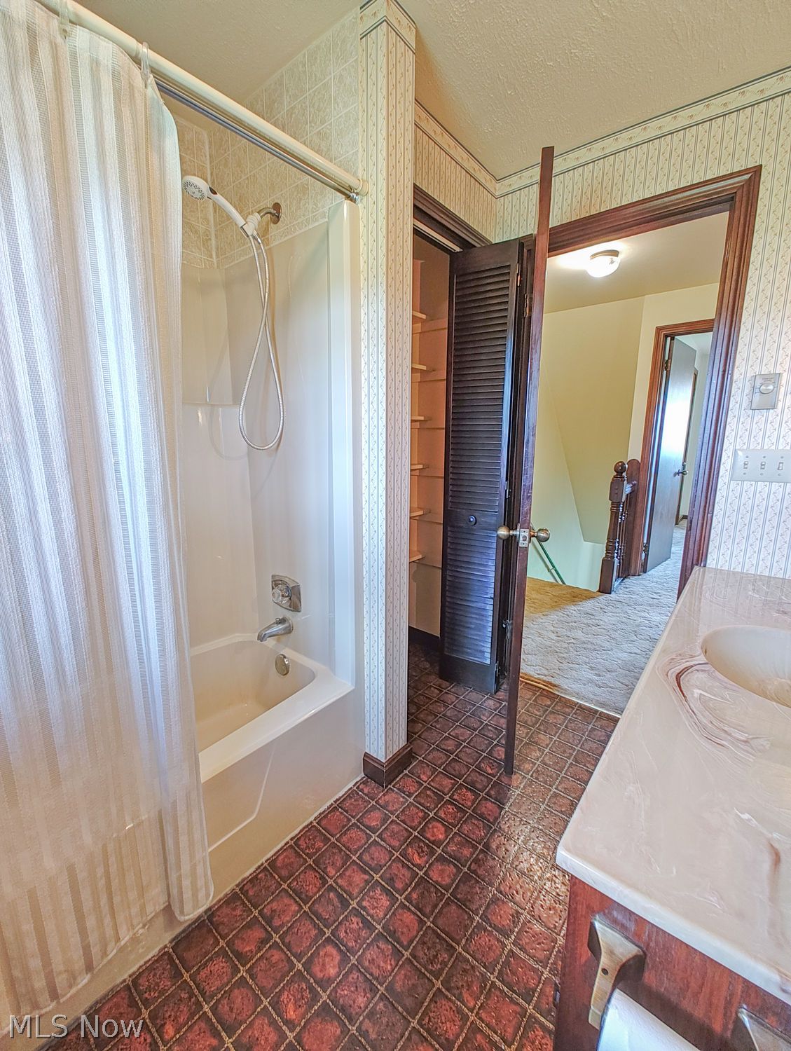 30148 Carey Road Salem OH 44460