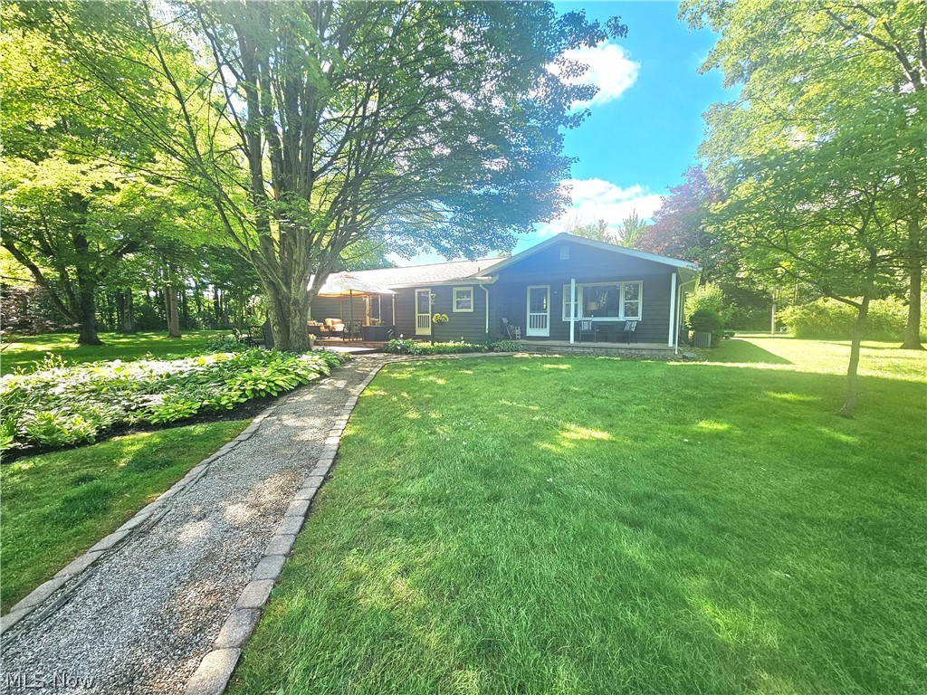 3599 Hoagland Blackstub Road Cortland OH 44410