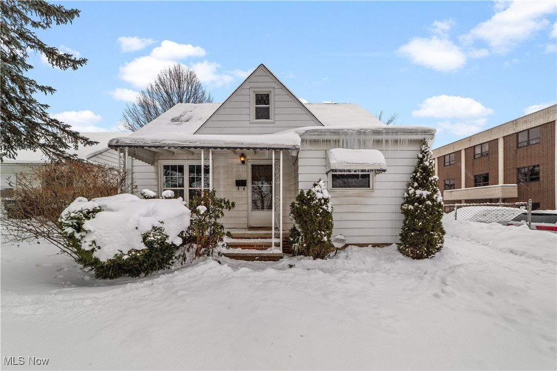 12027 Derby Road Garfield Heights OH 44125