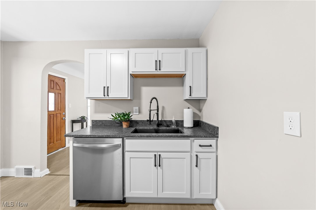 12027 Derby Road Garfield Heights OH 44125