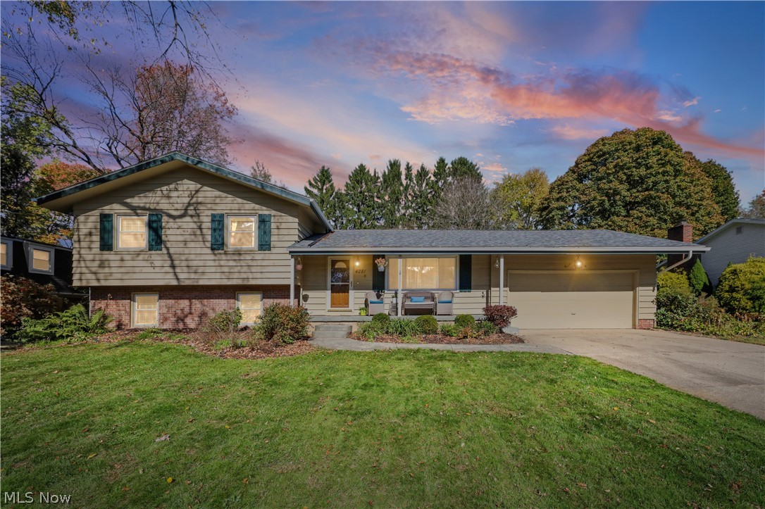 4281 Scarlet Oak Drive Copley OH 44321