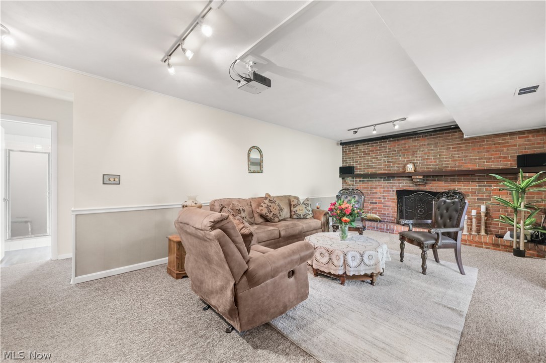 4281 Scarlet Oak Drive Copley OH 44321
