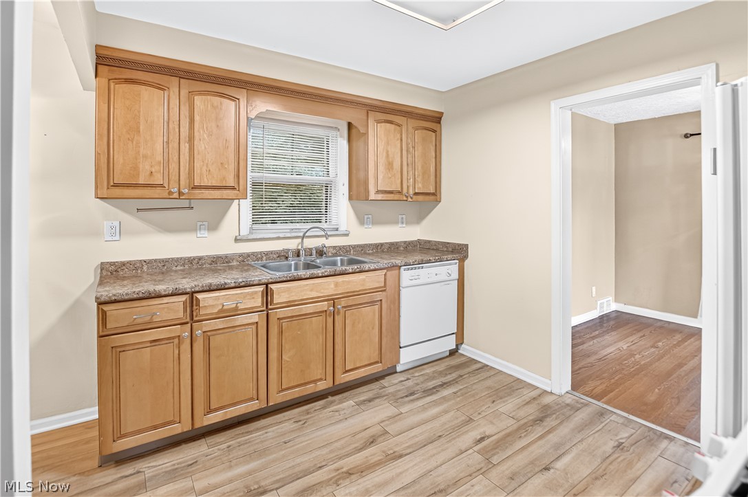 2500 N Taylor Road Cleveland Heights OH 44118