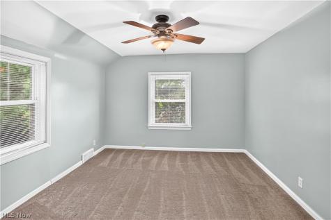2500 N Taylor Road Cleveland Heights OH 44118