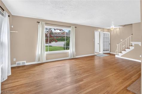 2500 N Taylor Road Cleveland Heights OH 44118