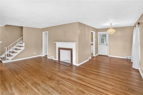 2500 N Taylor Road Cleveland Heights OH 44118