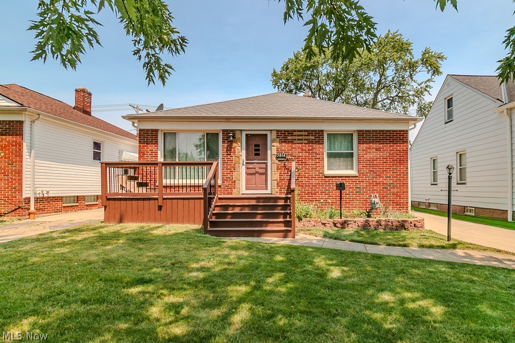 5814 Sunderland Drive Parma OH 44129