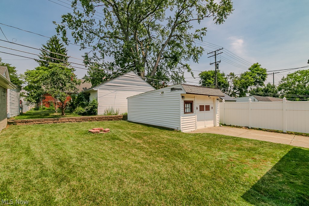 5814 Sunderland Drive Parma OH 44129