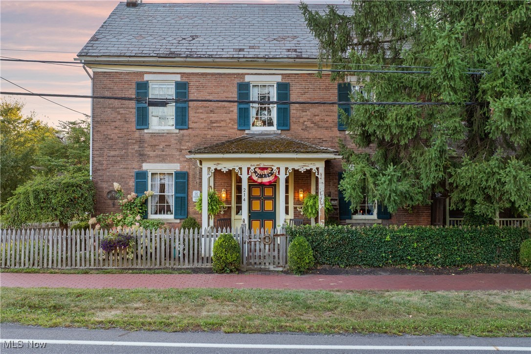 214 Main Street Zoar OH 44697