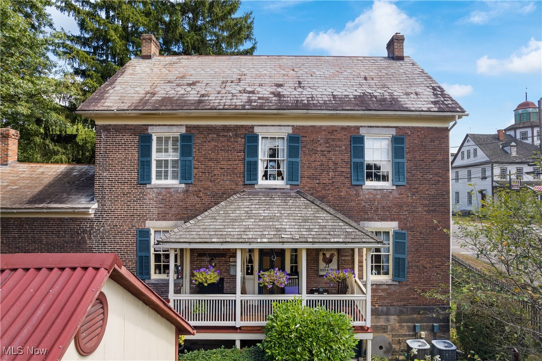 214 Main Street Zoar OH 44697