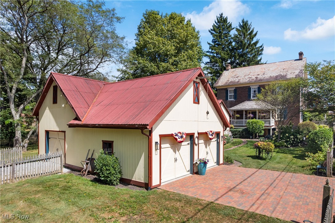 214 Main Street Zoar OH 44697