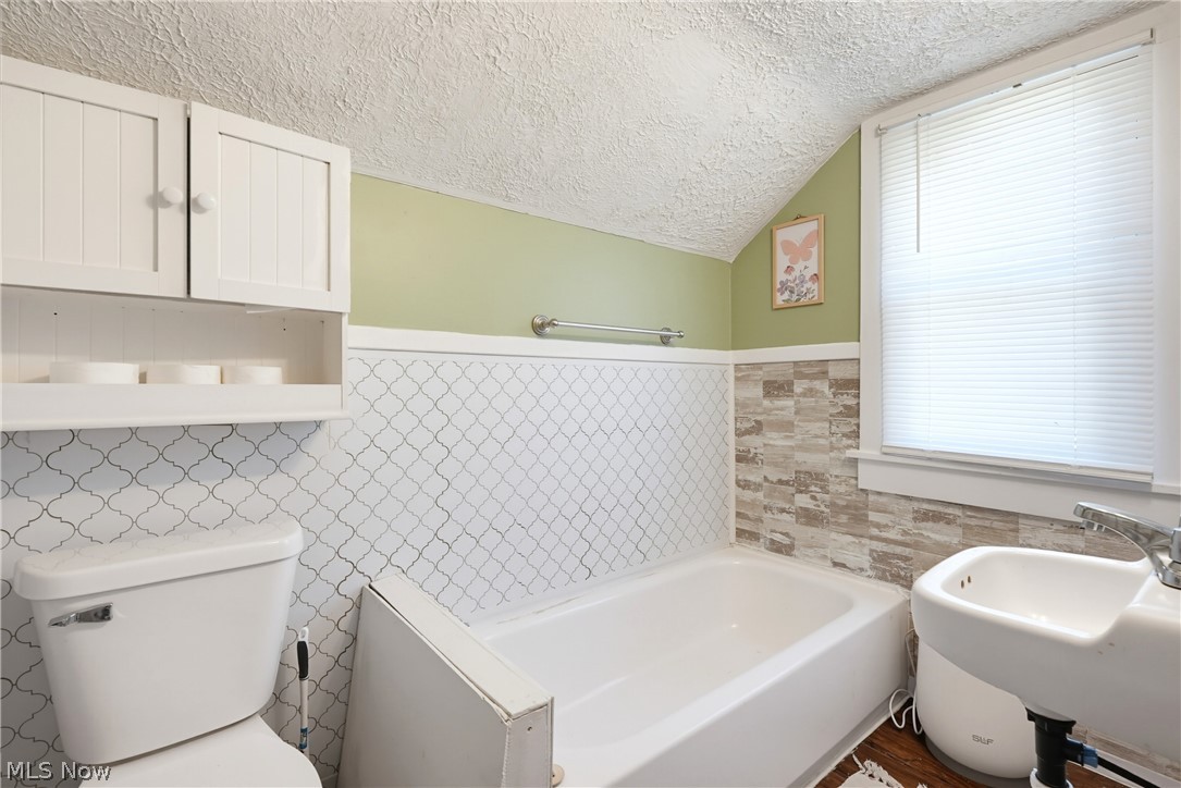968 Township Road 813 Ashland OH 44805