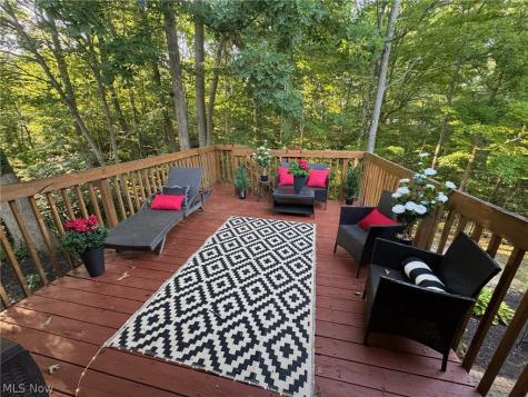 1883 Ashwood Drive Akron OH 44313