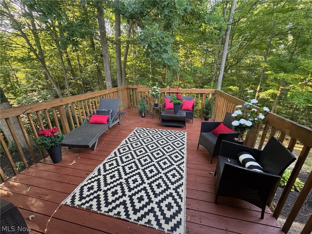 1883 Ashwood Drive Akron OH 44313
