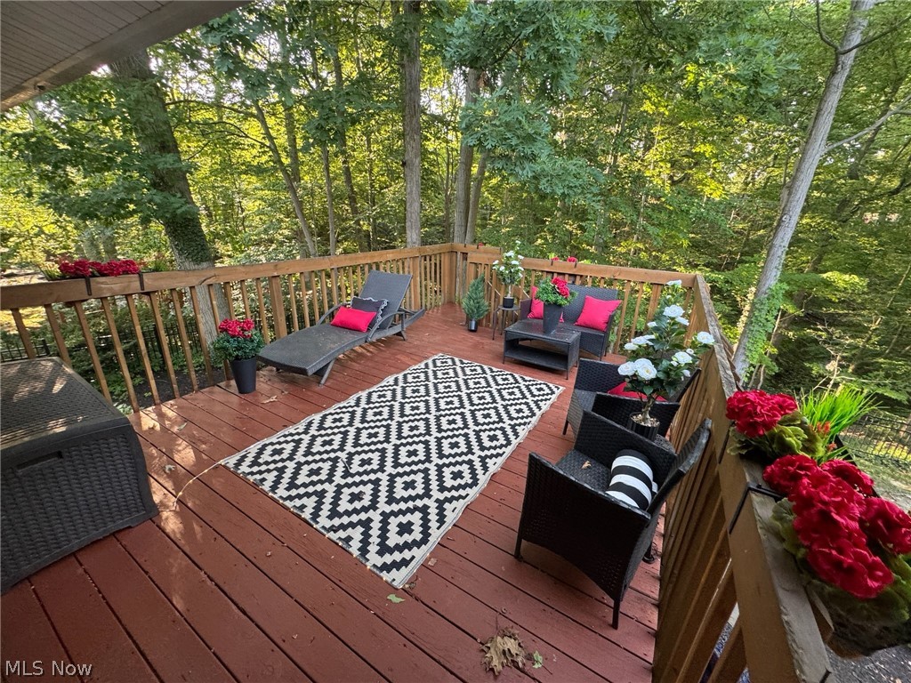 1883 Ashwood Drive Akron OH 44313