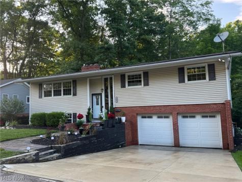 1883 Ashwood Drive Akron OH 44313