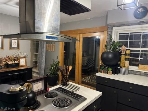 1883 Ashwood Drive Akron OH 44313