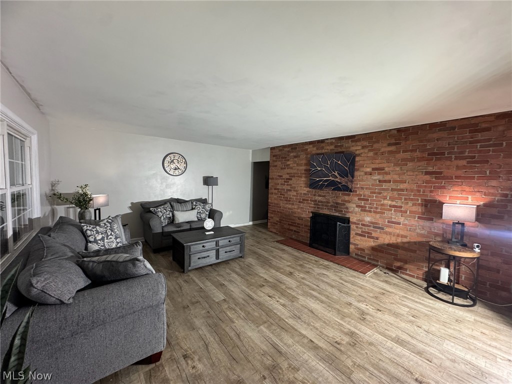 1883 Ashwood Drive Akron OH 44313