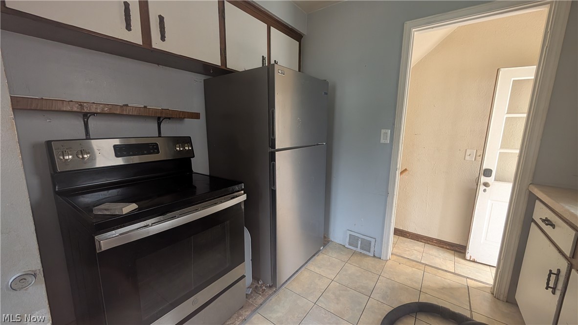 270 E 330th Street Willowick OH 44095