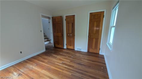270 E 330th Street Willowick OH 44095
