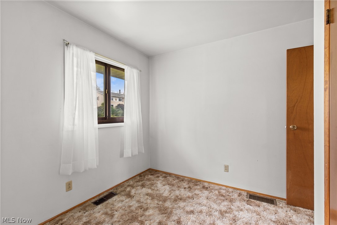 5 Sunset Drive Martins Ferry OH 43935