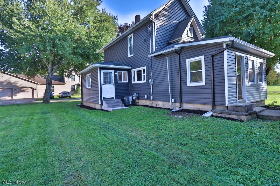 416 4th Street Warsaw OH 43844