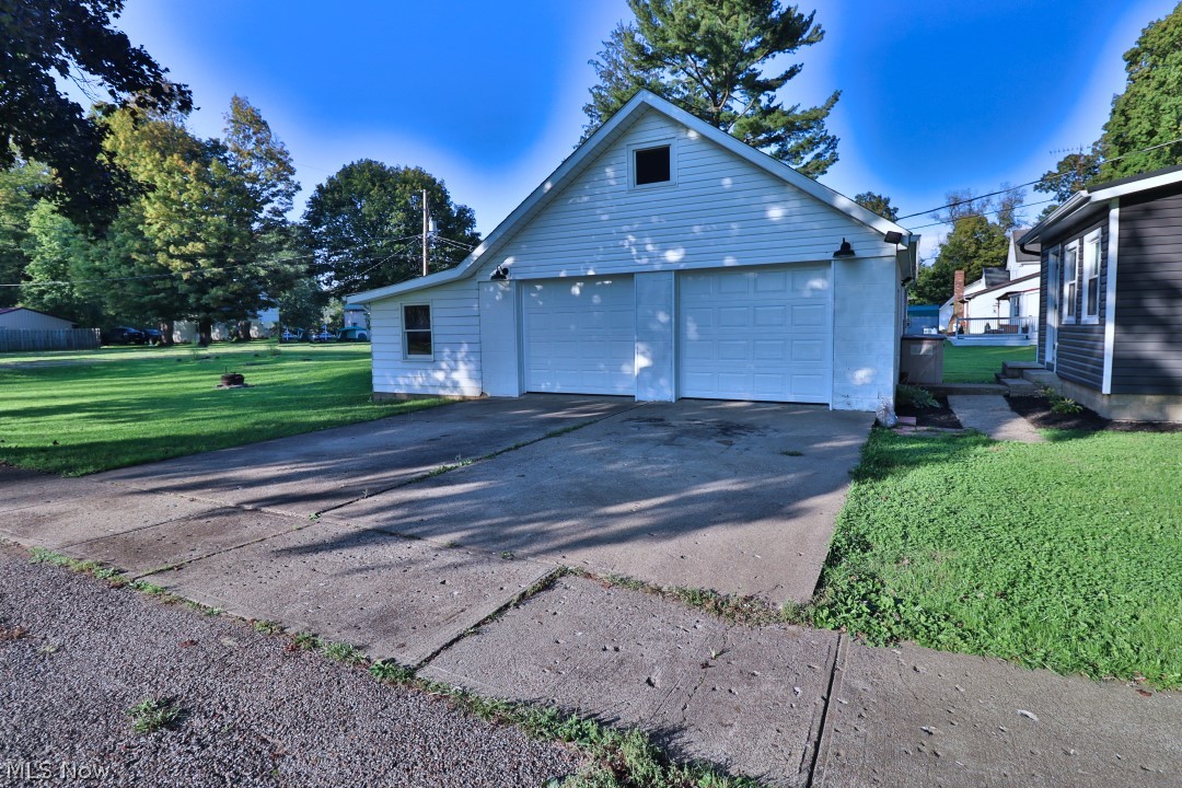 416 4th Street Warsaw OH 43844