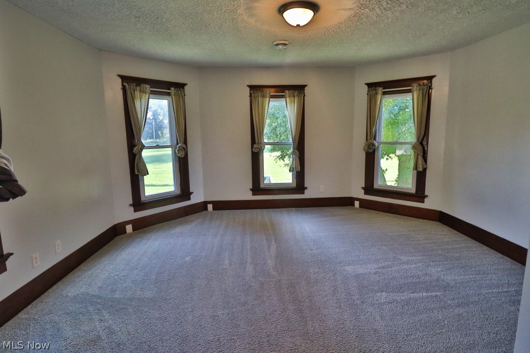 416 4th Street Warsaw OH 43844