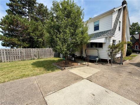 130 E 192nd Street Euclid OH 44119
