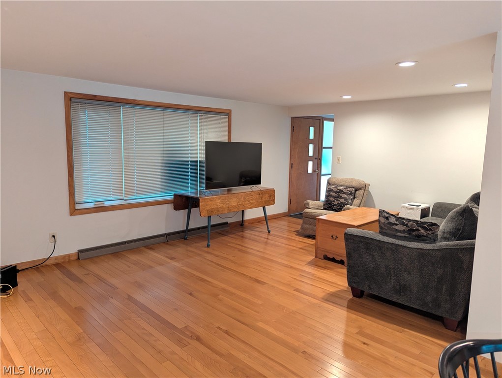 433 Pioneer Avenue Kent OH 44240