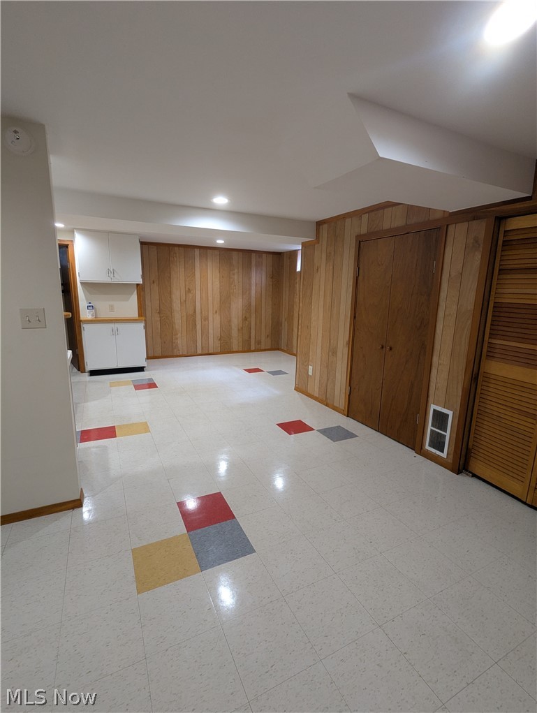 433 Pioneer Avenue Kent OH 44240