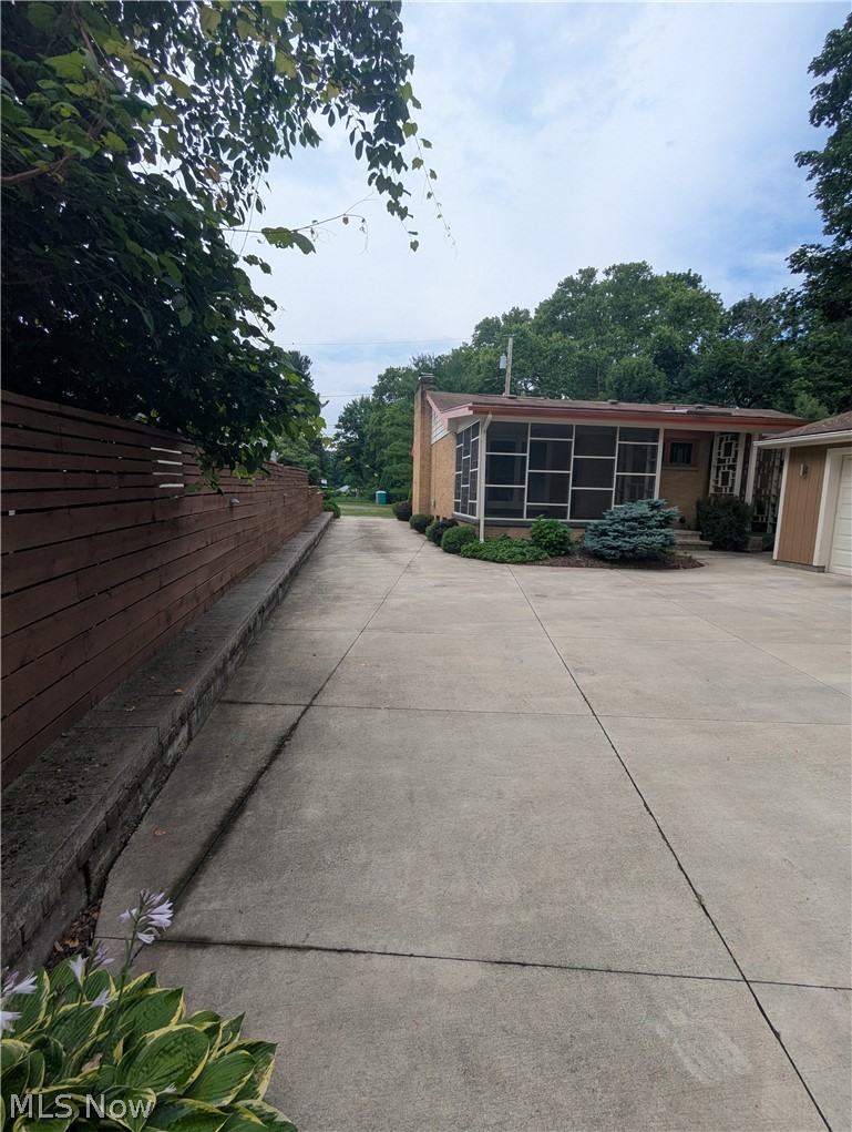 433 Pioneer Avenue Kent OH 44240
