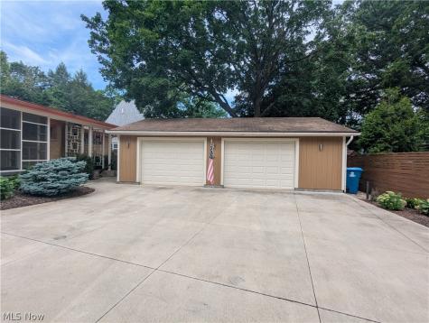 433 Pioneer Avenue Kent OH 44240