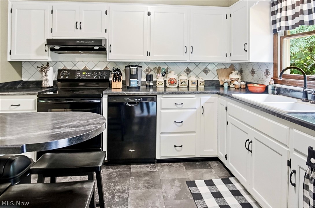 210 Camp Lane New Concord OH 43762