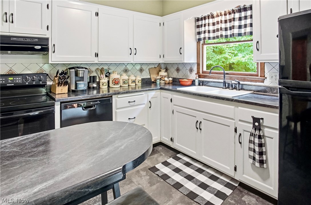 210 Camp Lane New Concord OH 43762