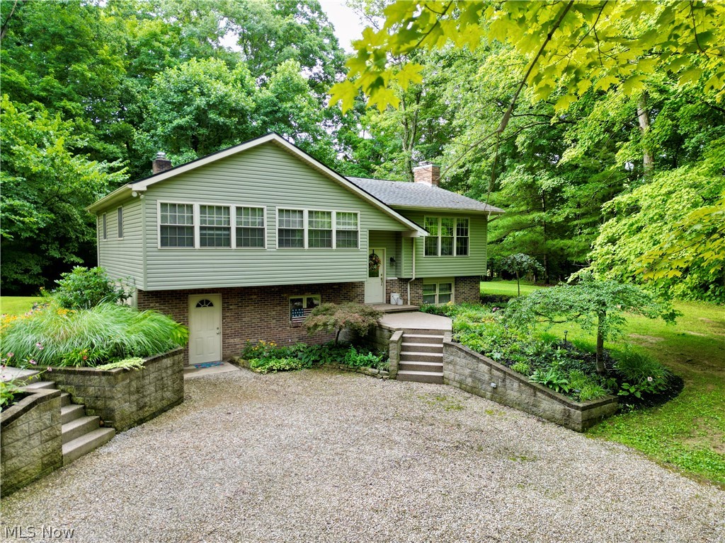 210 Camp Lane New Concord OH 43762