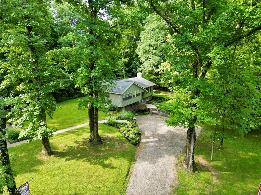 210 Camp Lane New Concord OH 43762