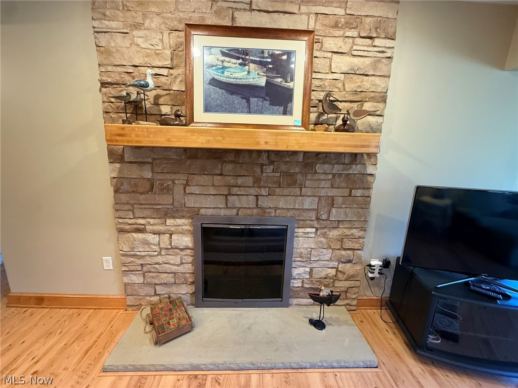 9201 N Shore Drive NE Mineral City OH 44656