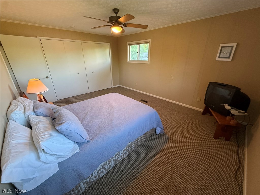 9201 N Shore Drive NE Mineral City OH 44656