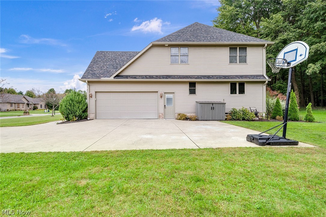 2037 Bishop Woods Court Poland OH 44514
