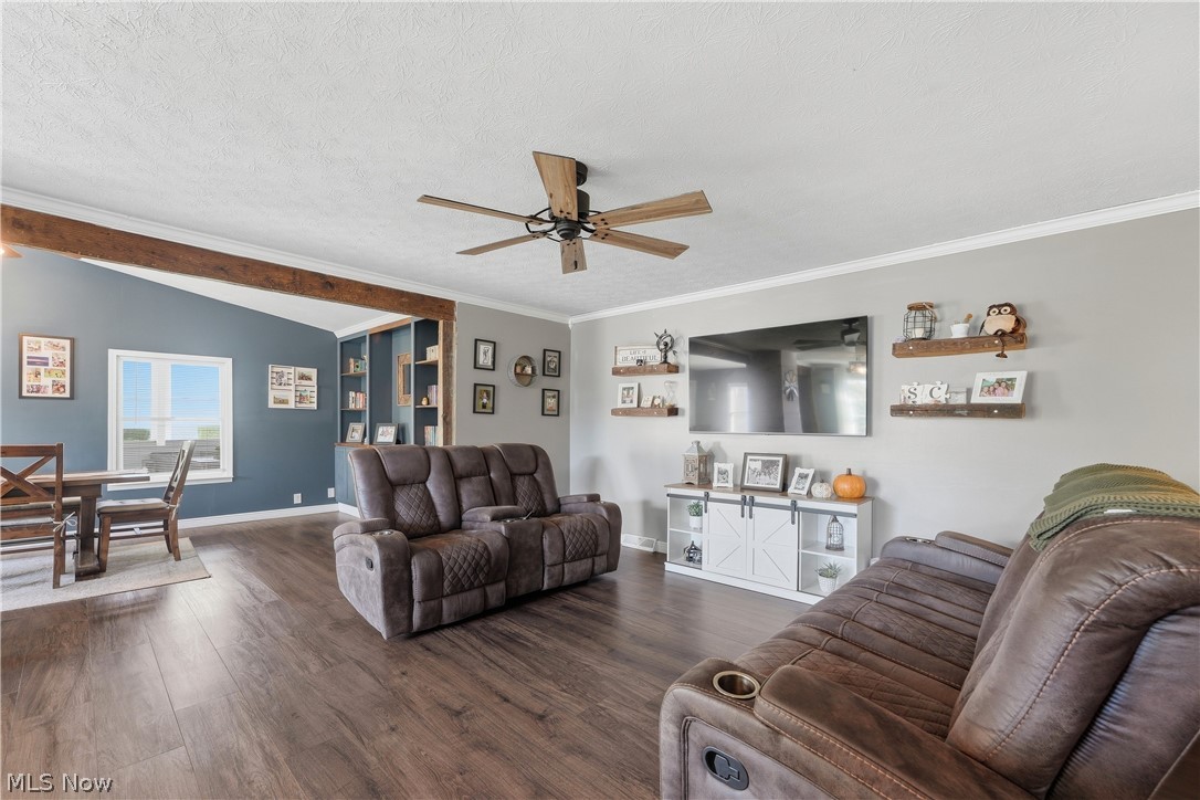1042 Oak Hill Drive NE Massillon OH 44646