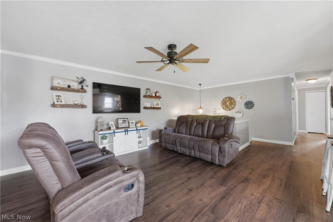 1042 Oak Hill Drive NE Massillon OH 44646