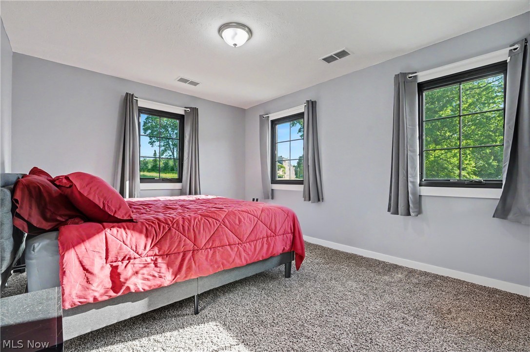 8099 W Western Reserve Road Canfield OH 44406