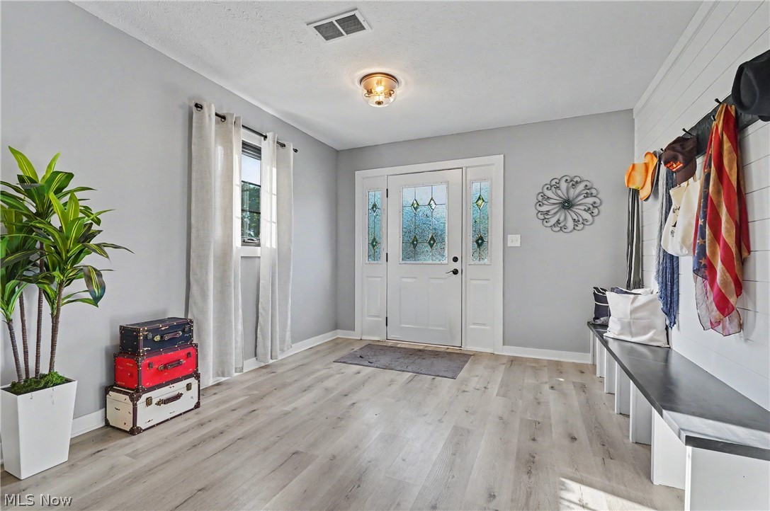 8099 W Western Reserve Road Canfield OH 44406
