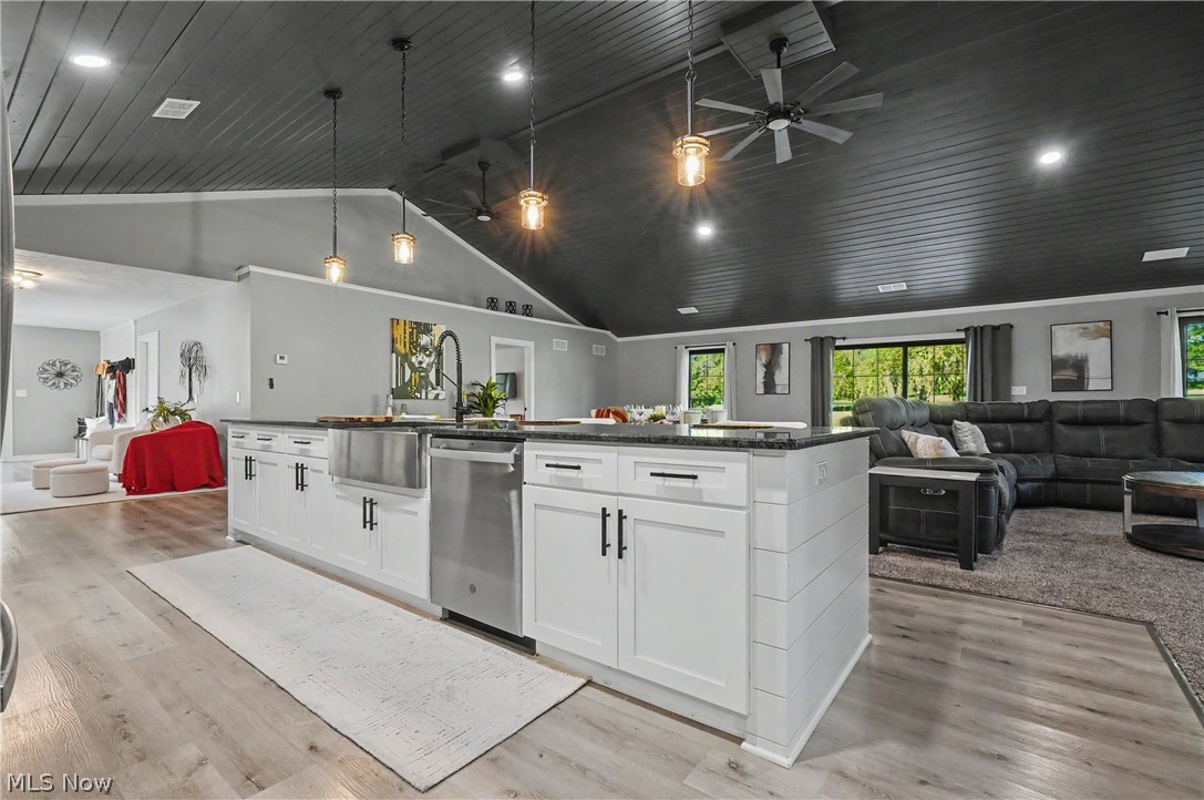8099 W Western Reserve Road Canfield OH 44406