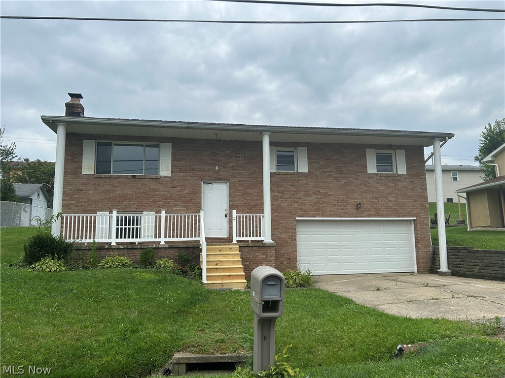 108 Brentwood Boulevard Wintersville OH 43953