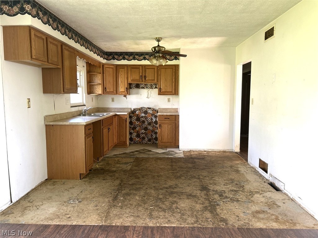 108 Brentwood Boulevard Wintersville OH 43953
