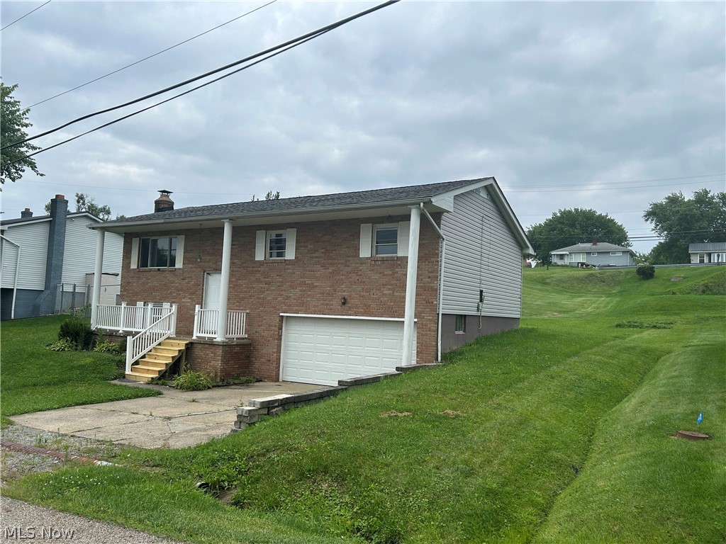 108 Brentwood Boulevard Wintersville OH 43953